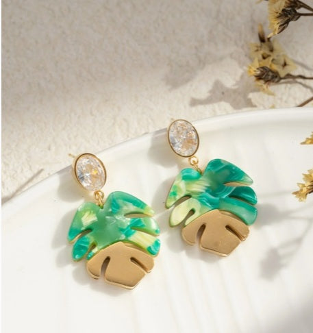 Boucles d'oreilles feuille monstera résine - Inspiration tropicale
